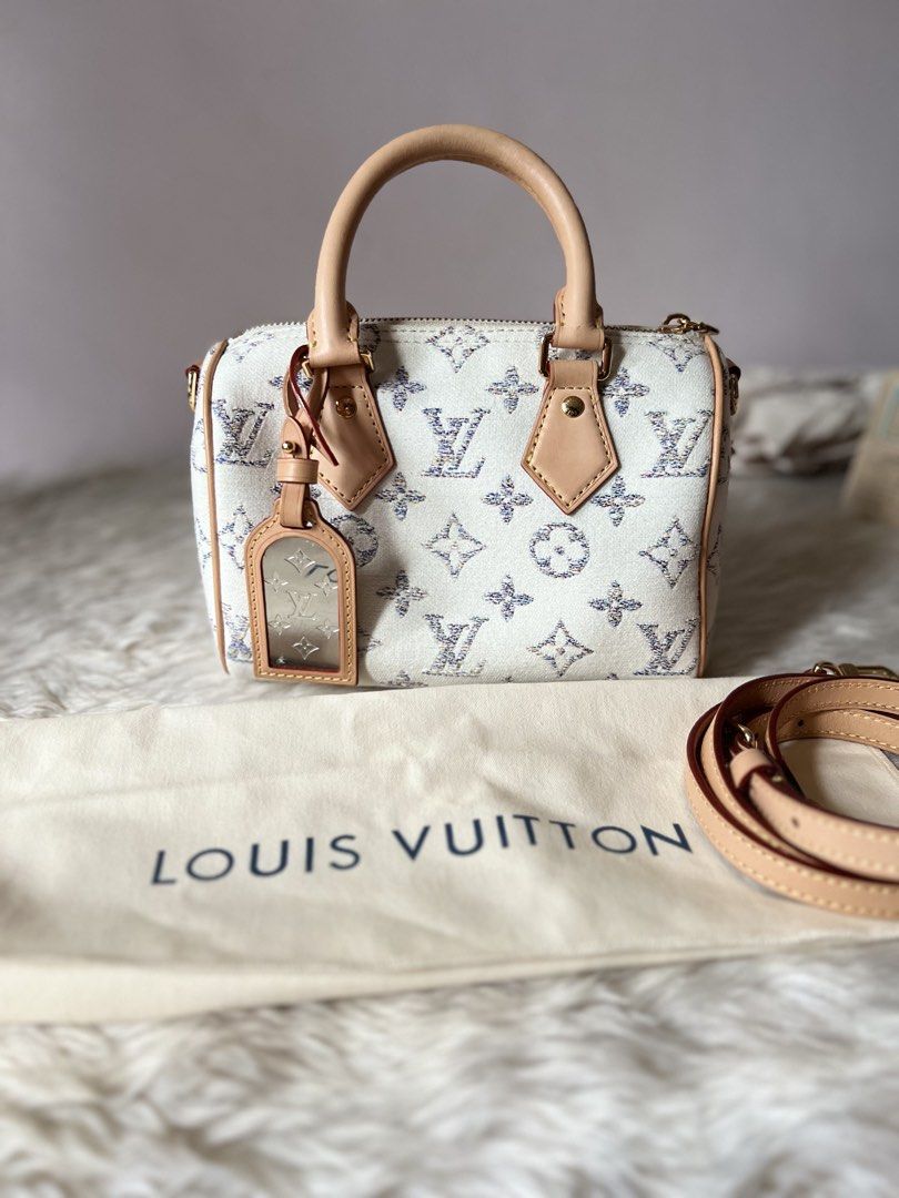 LV speedy 20 (Category: Luxury Bags & Wallets) located in Makati City. Submitted by b.estillo (Listing ID 1442259403, Image 2). Description: LV speedy colorful 20 Leather cloth, NGA, coded with dustbag Minimal signs of use on zipper Source: Japan.