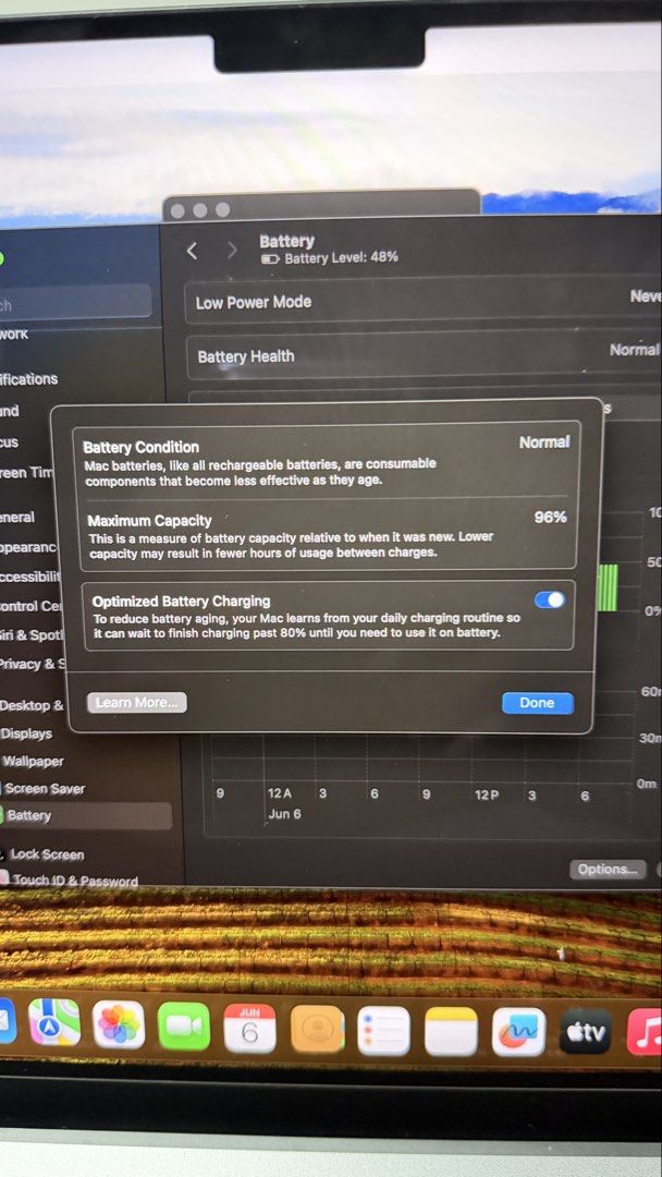 MacBook Pro 14”474890380467906564