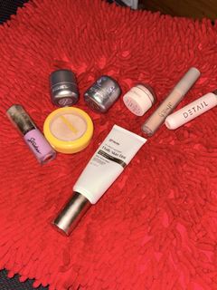 (Category: ) located in . Submitted by prelovedbydein (Listing ID 1442284953, Image 1). Description: .