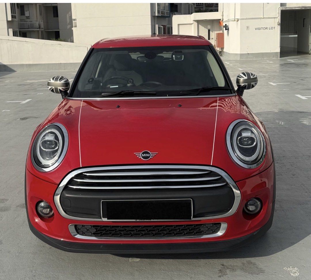 MINI Cooper 5-Door 1.5 (A) (Category: Used Cars) located in Singapore. Submitted by carroso (Listing ID 1442292269, Image 3). Description: .