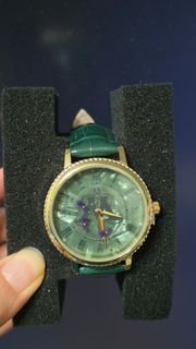 (Category: ) located in . Submitted by ws_nike (Listing ID 1442277244, Image 1). Description: .