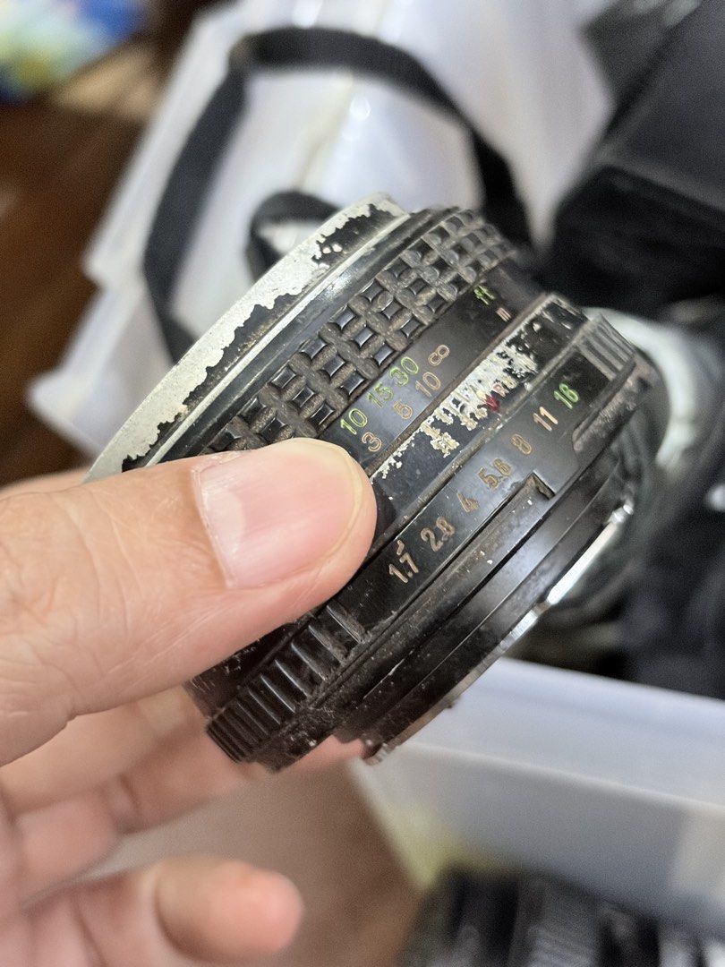 Minolta MD Rokkor 50mm 1:1.7 Lens (Category: Lens & Kits) located in Tabaco. Submitted by cinemahilig (Listing ID 1442247828, Image 3). Description: Ok ang focusing, aperture ring, blades. As-is. Last price posted. Buyer shoulders shipping. Item location: Tabaco City, Albay. 09395763344.