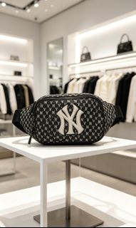 (Category: ) located in . Submitted by makeoffermakeoffer (Listing ID 1432614176, Image 1). Description: .