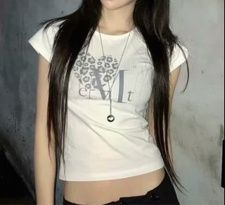 （分類：）位於 。 由 _.blushingbunny._ 提交（商品編號 1442316329，圖片 1）。簡介： 。