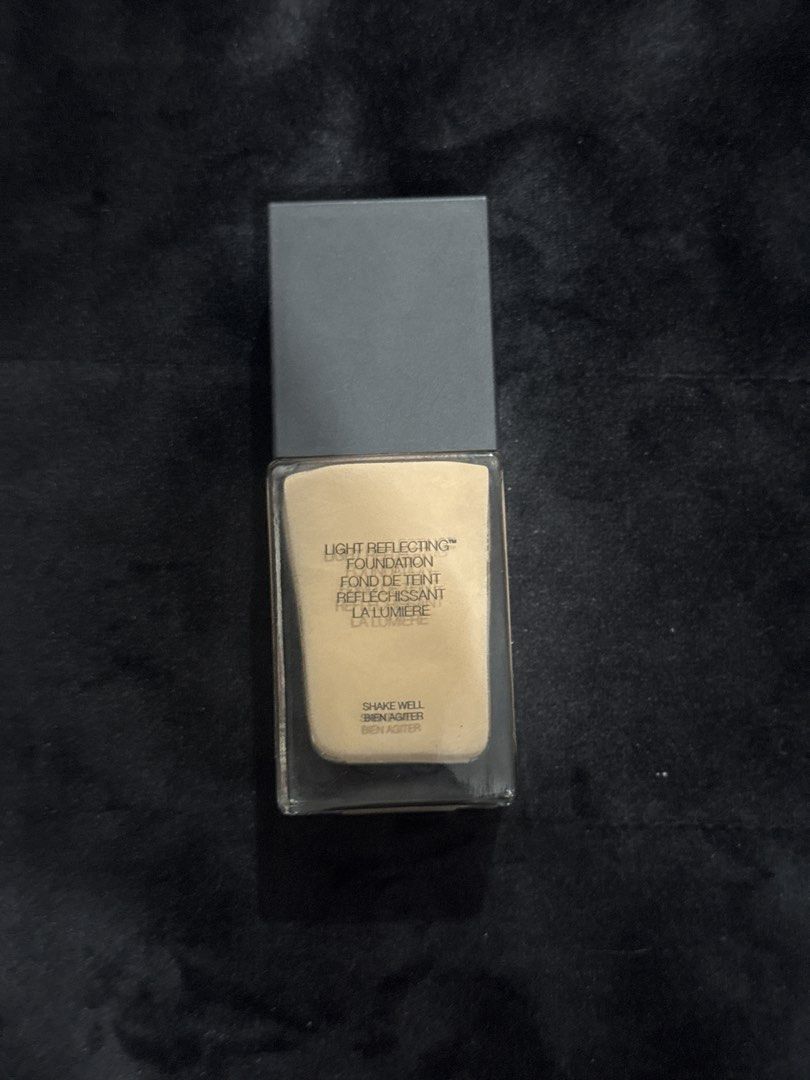 NARS Light Reflecting Foundation - Punjab (Category: Makeup) located in Manila. Submitted by preloved_sophia (Listing ID 1442225540, Image 2). Description: Shade: Punjab (Medium 1) Purchased from NARS SM Makati Authentic Used 3 times, 95% remaining RFS: Wrong shade.