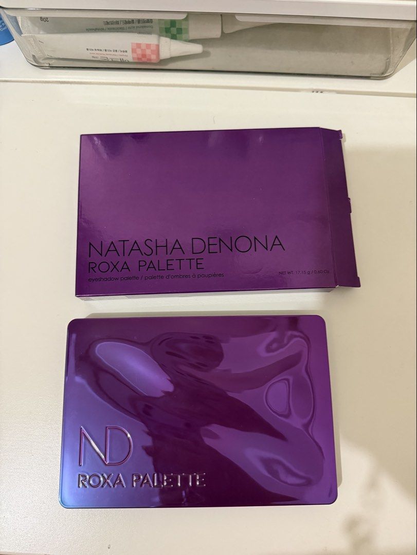 Natasha Denona Roxa Eyeshadow Palette (Category: Makeup) located in Taguig. Submitted by taerannical (Listing ID 1442335823, Image 3). Description: - Natasha Denona Roxa Palette - Used 3x only. SRP at PHP 4,900 (Sephora PH) - Comes with original packaging Rfs: not used + mismatched with recent color analysis results .
