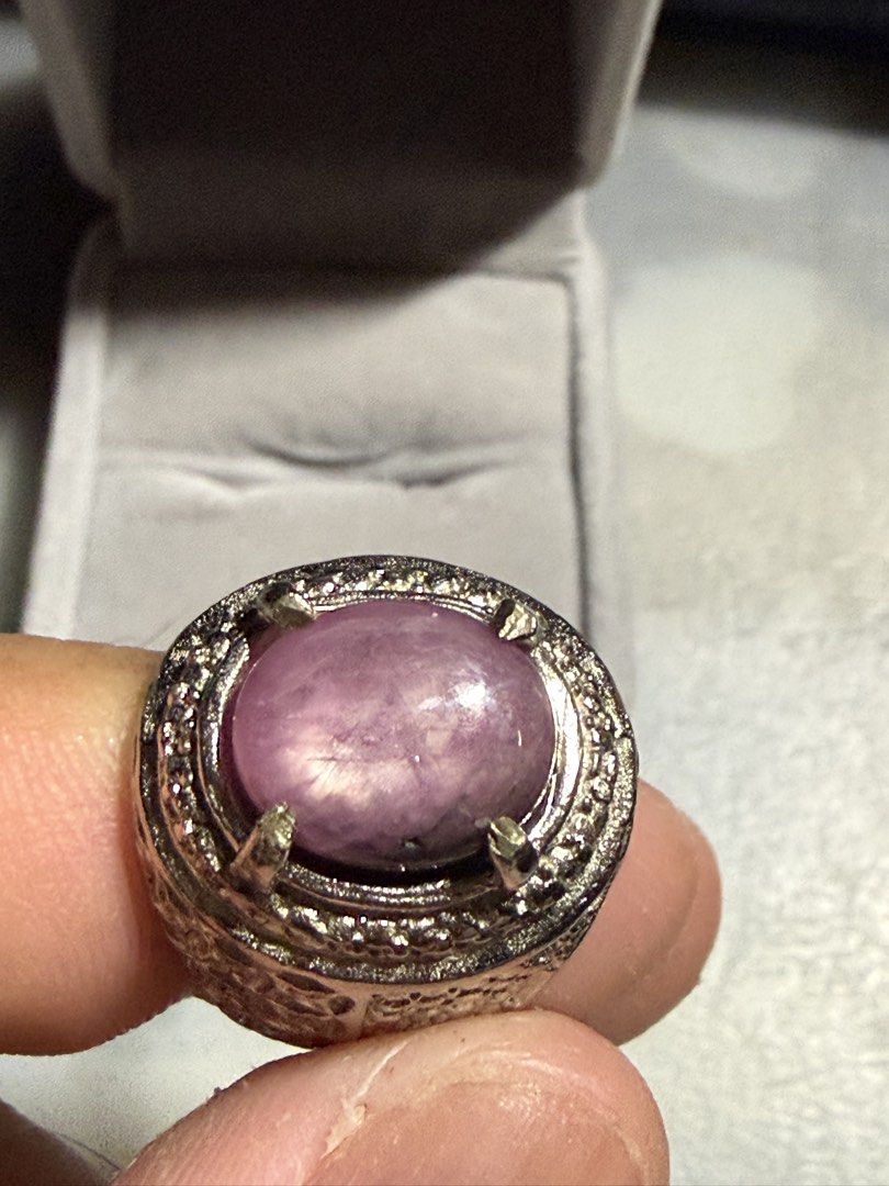 Natural Ruby (Category: Jewelry) located in Singapore. Submitted by ranosky76 (Listing ID 1442339368, Image 2). Description: Natural Ruby weight with ring 55.25 crt, diameter 12.1mm x 11mm x 7mm comes with ring alpaka size 18 or US 8.5.