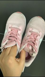 （分類：）位於 。 由 sweetflycat03 提交（商品編號 1442261692，圖片 1）。簡介： 。