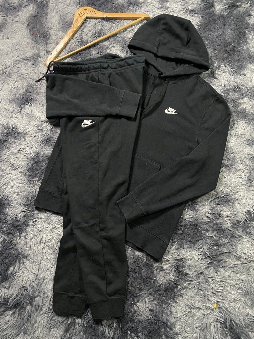 Nike club overall (Category: Sets & Coordinates) located in Cavite. Submitted by emendem. (Listing ID 1442319958, Image 1). Description: Denim Tears X Saint Michael Size meduim Dimes top 21 x 25 bottom 28 - 30 x 37 Excellent condition Authentic✅ Unlimited Vouch Lalamove, Lbc, J&t shipped nationwide Loc Cavite City Dm📩.
