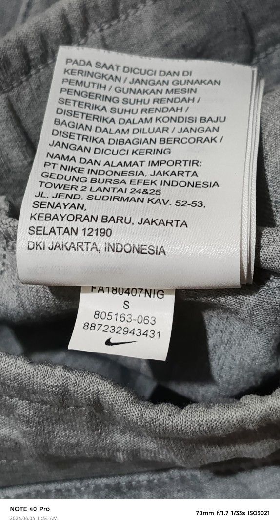 Nike Tech Fleece Grey Jogger Pants Size S (Category: Joggers) located in Manila. Submitted by jeffies4ti96921 (Listing ID 1442228545, Image 3). Description: - Grey Nike Tech Fleece joggers - Size S - Signature zip pocket detail - Drawstring waist for adjustable fit - Comfortable for everyday wear - Great for lounging or workouts.