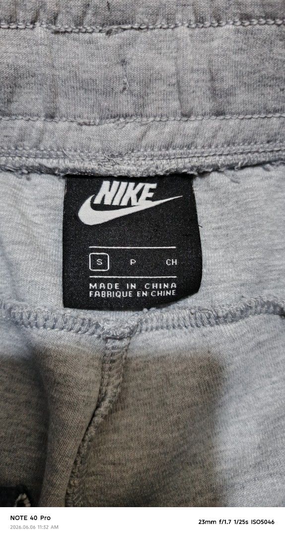 Nike Tech Fleece Grey Jogger Pants Size S (Category: Joggers) located in Manila. Submitted by jeffies4ti96921 (Listing ID 1442228545, Image 2). Description: - Grey Nike Tech Fleece joggers - Size S - Signature zip pocket detail - Drawstring waist for adjustable fit - Comfortable for everyday wear - Great for lounging or workouts.