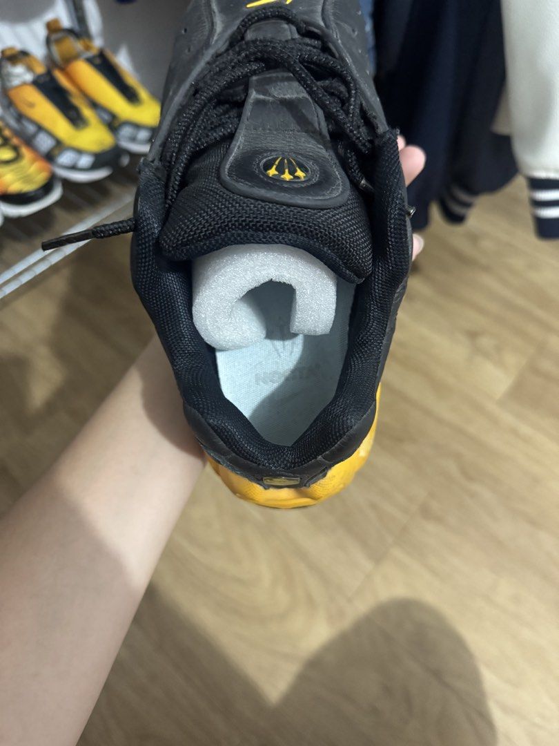 Nocta Hot Step Air Terra (Category: Sneakers) located in Pasay City. Submitted by synag (Listing ID 1442177719, Image 3). Description: Authentic with box Issue: See pics Used but not that abused Size 7 US.