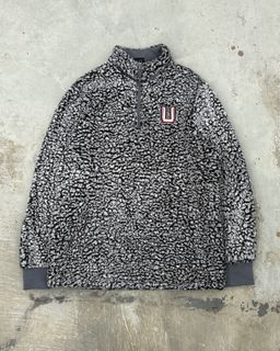 (Category: ) located in . Submitted by lyrons.wardrobe (Listing ID 1442179143, Image 1). Description: .
