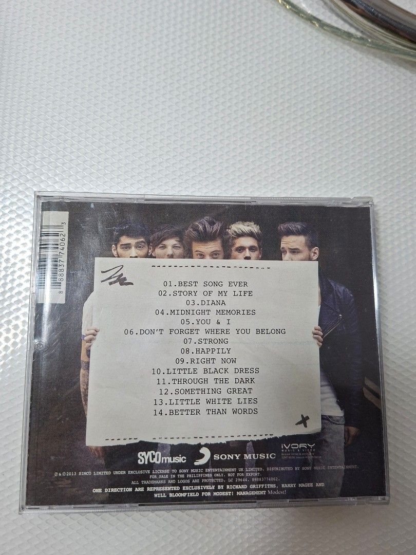 One Direction Midnight Memories CD (Category: CDs & DVDs) located in Manila. Submitted by coolowl-024 (Listing ID 1442219835, Image 2). Description: - Price is negotiable - Only accepting mode of payment: GCash - Reservations will only last for one day (24 hours) - Payment first before shipping - Buyer must book and shoulder the shipping fee..