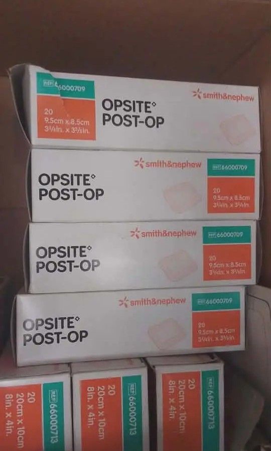 Opsite post op (Category: Medical Supplies & Tools) located in Manila. Submitted by atarah1225 (Listing ID 1442220622, Image 1). Description: .