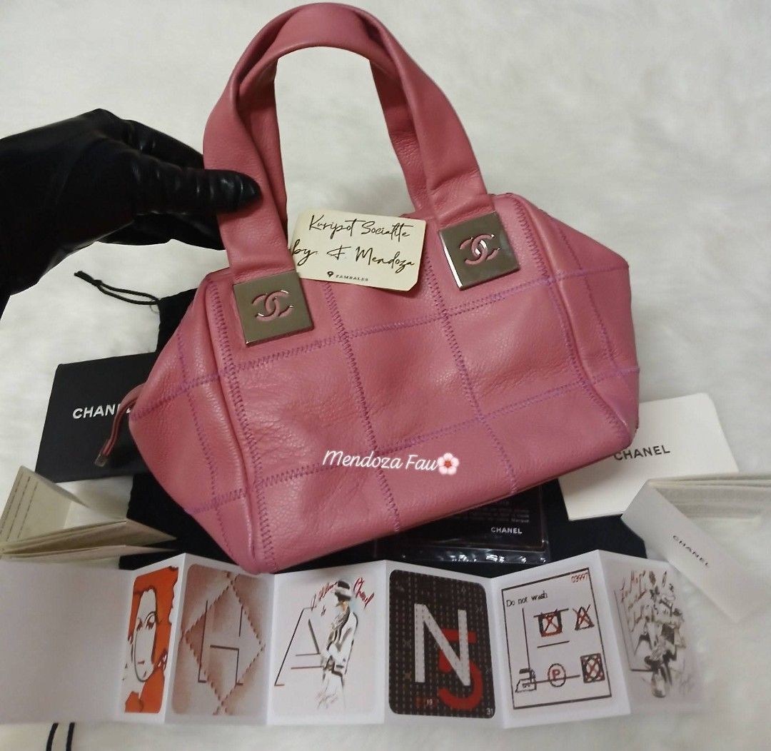 Orig Chanel PINK CHOCO BAR caviar (Category: Luxury Bags & Wallets) located in Iba. Submitted by kuripot_socialite (Listing ID 1442157249, Image 2). Description: Guaranteed orig. Retouch edges by professional restoration. With cards papers & etc. Will send "BEFORE"photos. SuperSTEALdeal ✅️Layaway.