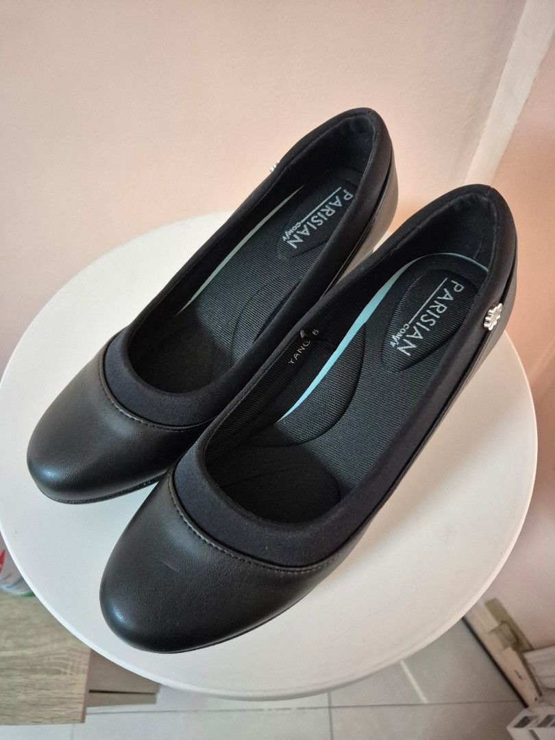 Parisian Comfy Office Shoes heels (Category: Heels) located in Makati City. Submitted by nkris07 (Listing ID 1442206110, Image 3). Description: from SM Parisian Comfy this is brandnew with box, never been used outside🩶 comfy & soft US6.