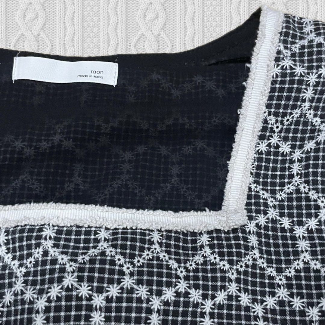 B&W flower lace peplum top (Category: Blouses) located in Baguio. Submitted by emira.seoul (Listing ID 1442299755, Image 3). Description: - beautiful & neat design - new condition - no flaws - w/ original tag - korean brand - s-medium ᥫ᭡.ִֶָ𓂃.