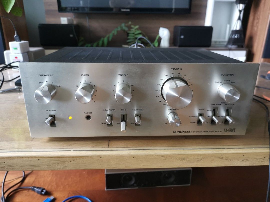 Pioneer Stereo Amplifier Model SA-6800 II