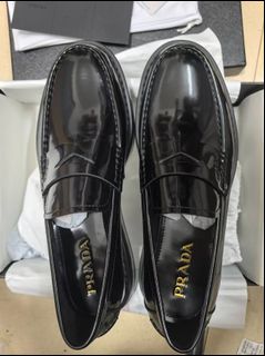 (Category: ) located in . Submitted by fashion.luxe (Listing ID 1442202460, Image 1). Description: .