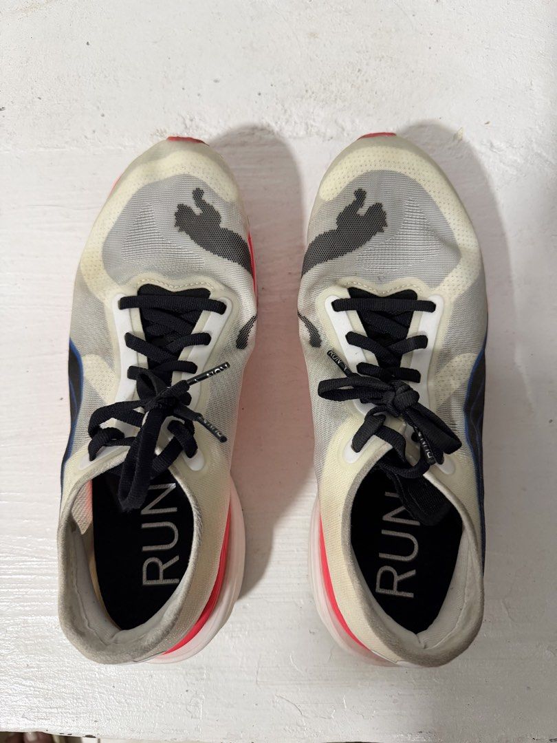 Puma Deviate Nitro Elite 2 (Category: Sneakers) located in Davao. Submitted by billytings (Listing ID 1442234802, Image 1). Description: Puma Deviate Nitro Elite 2 Size: UK 5.5/EU 38.5/US 8/ 24.5CM Rfs: too slow for these shoes lol Disclaimer: no box Bought from L@z@da app 🛍️.