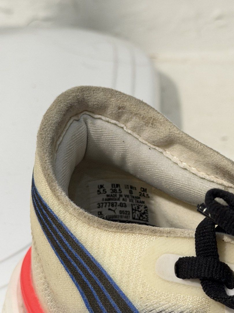 Puma Deviate Nitro Elite 2 (Category: Sneakers) located in Davao. Submitted by billytings (Listing ID 1442234802, Image 3). Description: Puma Deviate Nitro Elite 2 Size: UK 5.5/EU 38.5/US 8/ 24.5CM Rfs: too slow for these shoes lol Disclaimer: no box Bought from L@z@da app 🛍️.