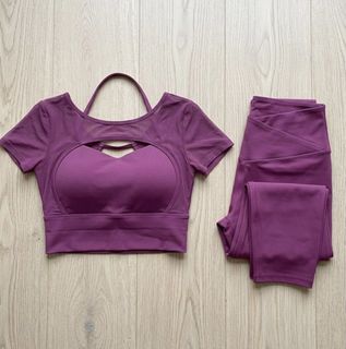 (Category: ) located in . Submitted by miren_closet (Listing ID 1442232298, Image 1). Description: .