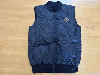 （分類：）位於 。 由 01002732 提交（商品編號 1442160921，圖片 1）。簡介： 。