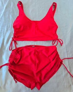 (Category: ) located in . Submitted by red_06 (Listing ID 1442296376, Image 1). Description: .