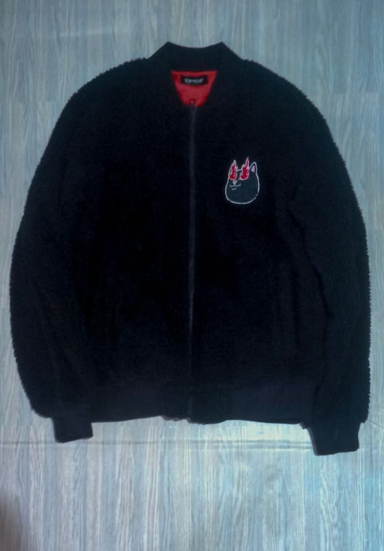 RIPNDIP "IGNITE SHERPA" JACKET(RARE/LIMITED EDITION) (Category: Coats, Jackets and Outerwear) located in Cebu City. Submitted by connoisseurco. (Listing ID 1442171871, Image 1). Description: RIPNDIP "IGNITE SHERPA" JACKET(RARE/LIMITED EDITION) 10/10 M-L L:27 W:22 No Issues MINE:🏷️5,000(Current Market Price:10,000+) - Not Thrifted - Can send verification/Proof of purchase - Bought from RIPNDIP official website ~ Image color may change due to ligh