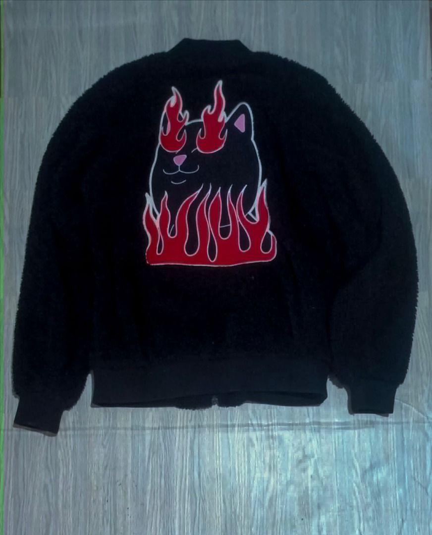 RIPNDIP "IGNITE SHERPA" JACKET(RARE/LIMITED EDITION) (Category: Coats, Jackets and Outerwear) located in Cebu City. Submitted by connoisseurco. (Listing ID 1442171871, Image 2). Description: RIPNDIP "IGNITE SHERPA" JACKET(RARE/LIMITED EDITION) 10/10 M-L L:27 W:22 No Issues MINE:🏷️5,000(Current Market Price:10,000+) - Not Thrifted - Can send verification/Proof of purchase - Bought from RIPNDIP official website ~ Image color may change due to ligh