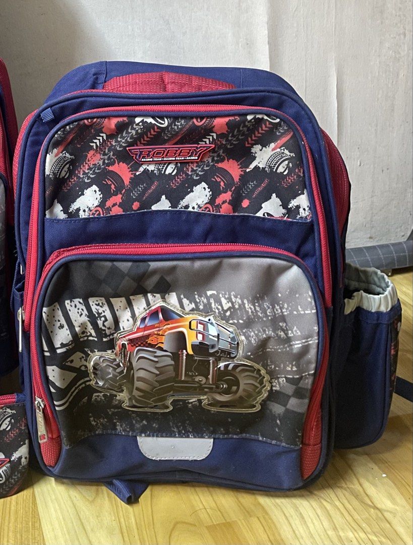 Robby Rabbit Monster Truck Backpack for Kids (Category: Backpacks) located in Las Pinas. Submitted by thineblyt_0120 (Listing ID 1442320726, Image 1). Description: For sale 📌 Preloved Robby Rabbit Trolley Backpack ₱550 only Good as New Need wash lang po kasi na stock Backpack description 📌 Size: 30 L X 16 W X 41 H cm.