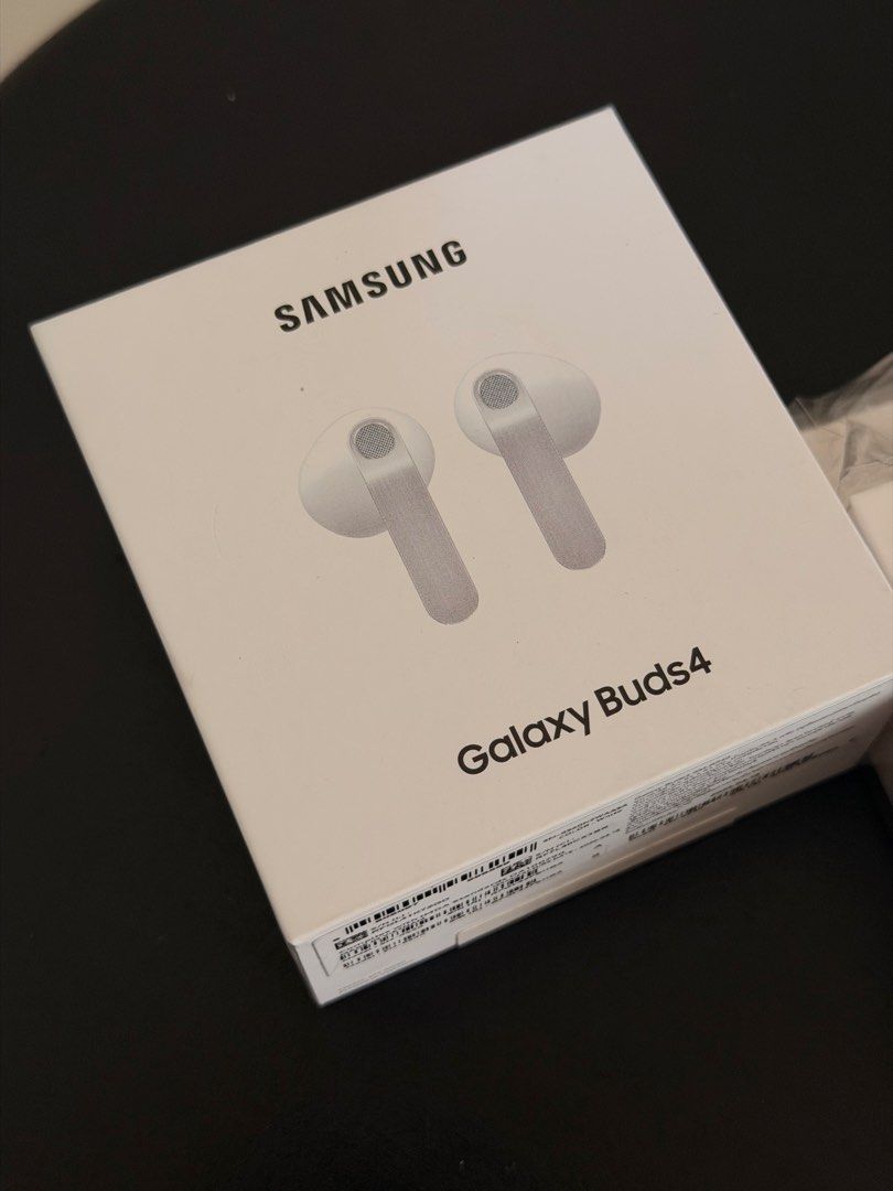 Samsung Galaxy Buds4 White with Official Case (Sealed) (Category: Earphones) located in Pasig City. Submitted by mrgoodasnewgadgets (Listing ID 1442237144, Image 2). Description: Sealed With free Official Food Can Case Samsung Galaxy Buds4 Specs * Design: Open-fit earbuds with stem/blade design * Driver: 11mm dynamic wide-range speaker * Connectivity: Bluetooth 6.1 * Audio Support: 24-bit / 96kHz UHQ audio via Samsung Seamless Codec (SSC) * Noise