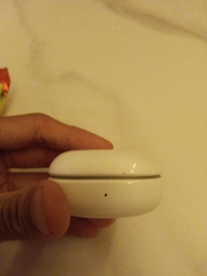Samsung Galaxy Buds 2475669405893939201