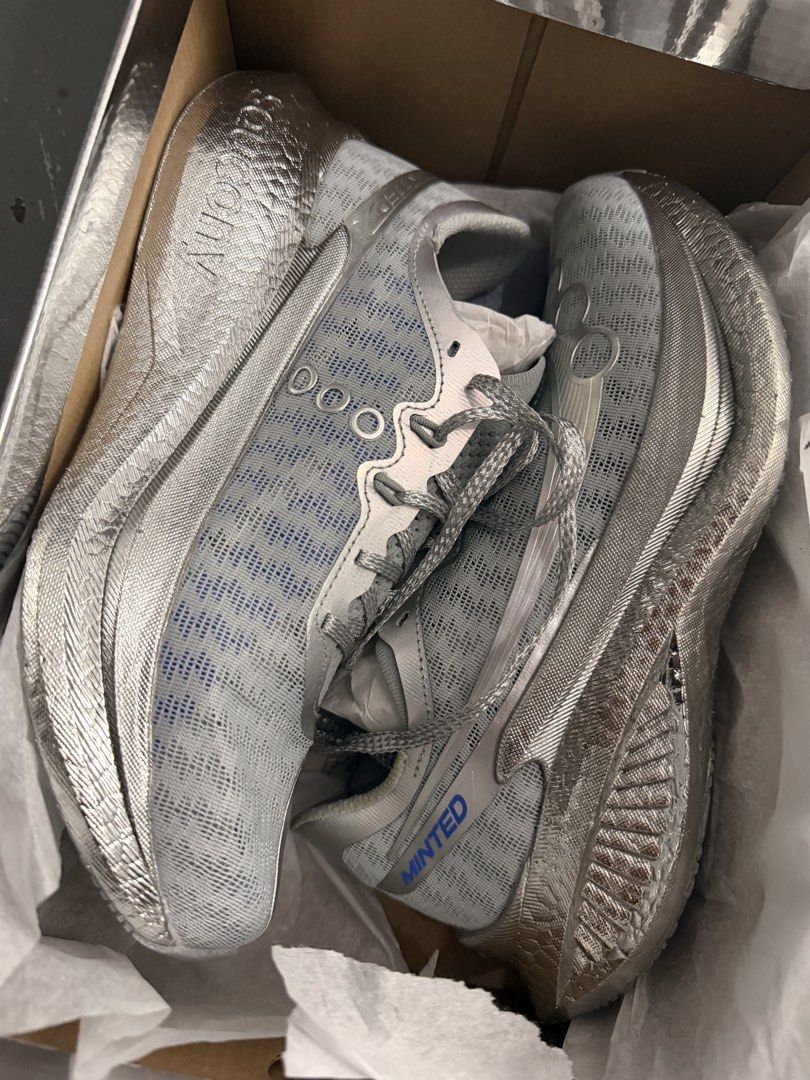 Saucony endorphin pro 5 x Minted new york (Category: Sneakers) located in Los Banos. Submitted by ajokjacobe (Listing ID 1442300526, Image 1). Description: - Saucony Minted running shoes - Striking silver and light blue colorway - Includes original box - Ideal for running and casual wear - Features a unique, eye-catching design.