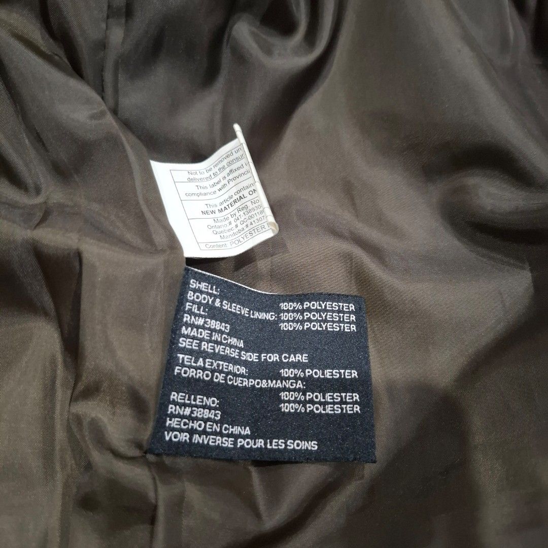 Sean John Camouflage Puffer Jacket (Category: Activewear) located in Batangas. Submitted by kuyacythrift (Listing ID 1442160614, Image 3). Description: excellent condition color rate 9.5 no issue tags dimes and size see photos payment first GCASH BDO BANK TRANSFER.