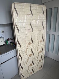 （分類：）位於 。 由 stqu1 提交（商品編號 1442226166，圖片 1）。簡介： 。