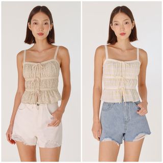 (Category: ) located in . Submitted by burstingxwardrobe (Listing ID 1442325607, Image 1). Description: .
