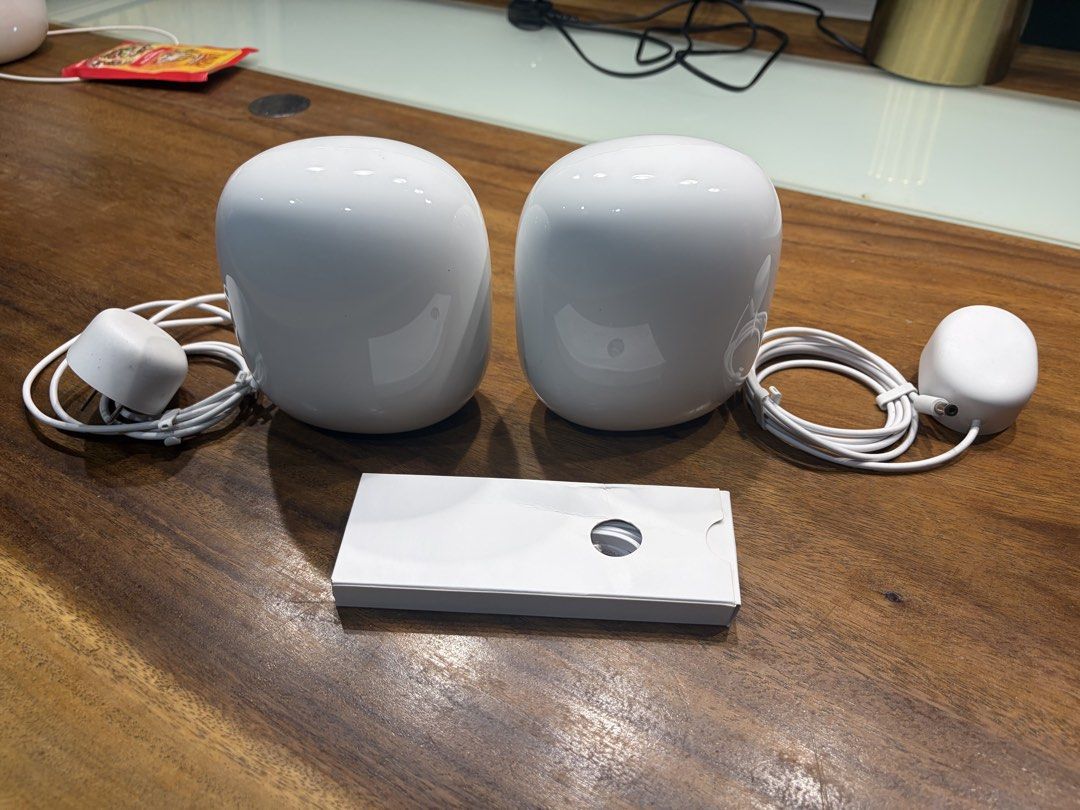 *SET OF 2* Google Nest Wifi Pro 6E - White