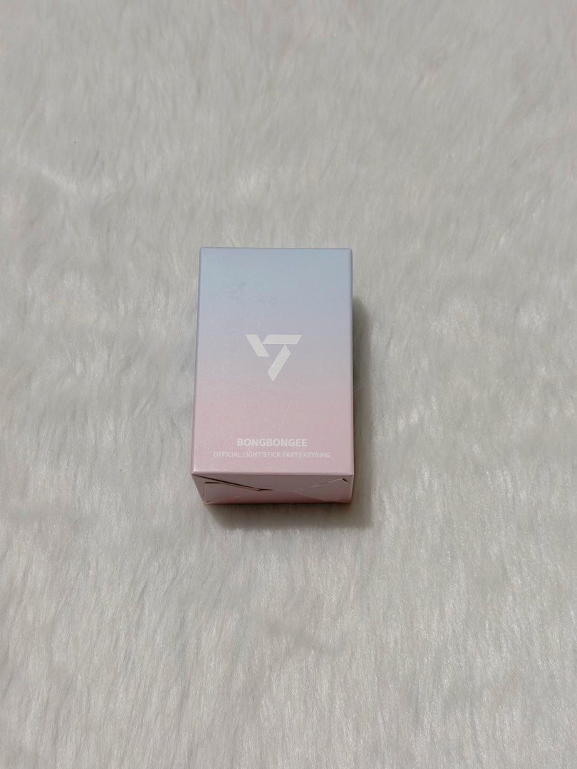 SEVENTEEN OFFICIAL BONGBONGEE LIGHT STICK KEYRING (Category: K-Wave Merchandise) located in Pasig City. Submitted by everywonwoo (Listing ID 1442257830, Image 1). Description: wts lfb ph only ~ SEVENTEEN OFFICIAL BONGBONGEE LIGHT STICK KEYRING — brand new, sealed — onhand and ready to ship — can do sdd (Pasig City) t. svt carat lightstick scoups jeonghan joshua jun hoshi wonwoo woozi the8 mingyu dk seungkwan vernon dino.