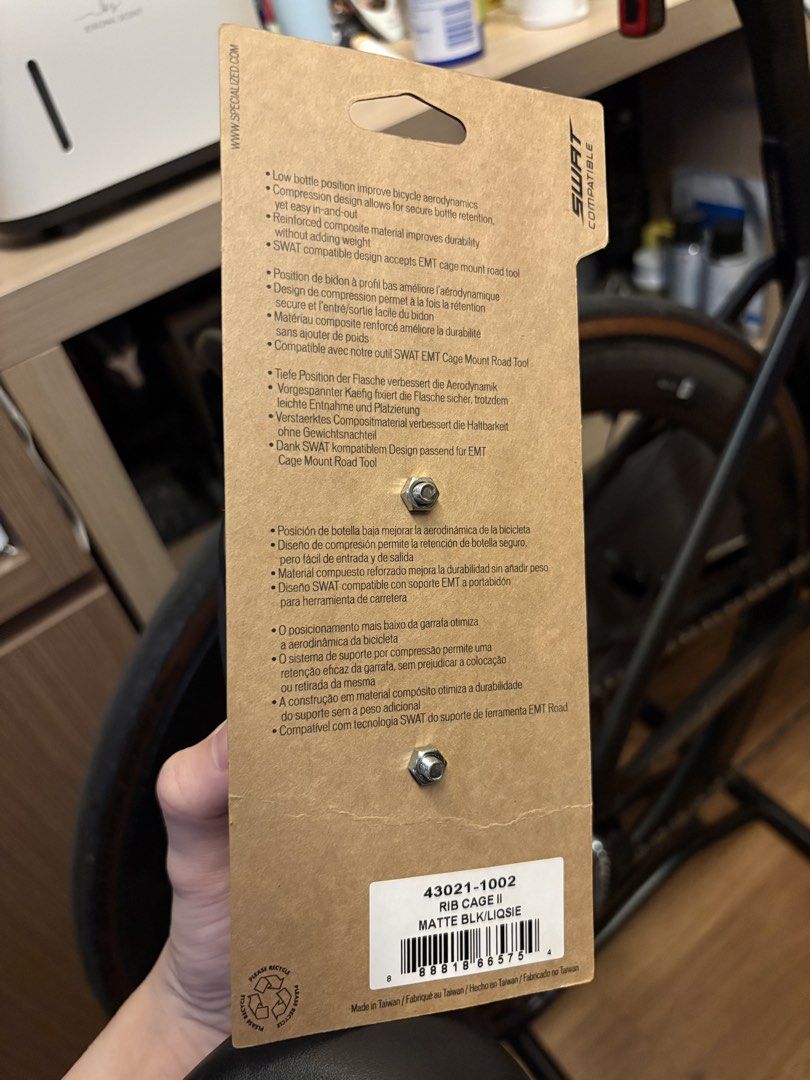 specialized rib cage 2 bottle cage (Category: Parts & Accessories) located in Singapore. Submitted by kyslcb (Listing ID 1442238861, Image 3). Description: bought extra selling at lost .