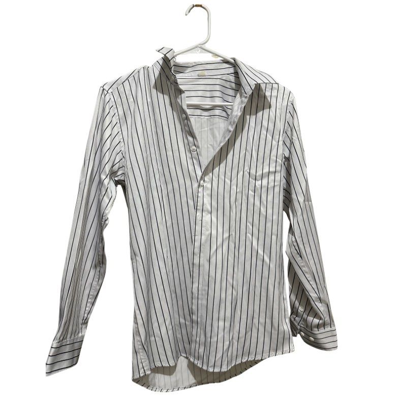 Striped Formal Long Sleeves (Category: Blouses) located in Manila. Submitted by declutterrrawr (Listing ID 1442312072, Image 1). Description: No issues RFS: Decluttering.