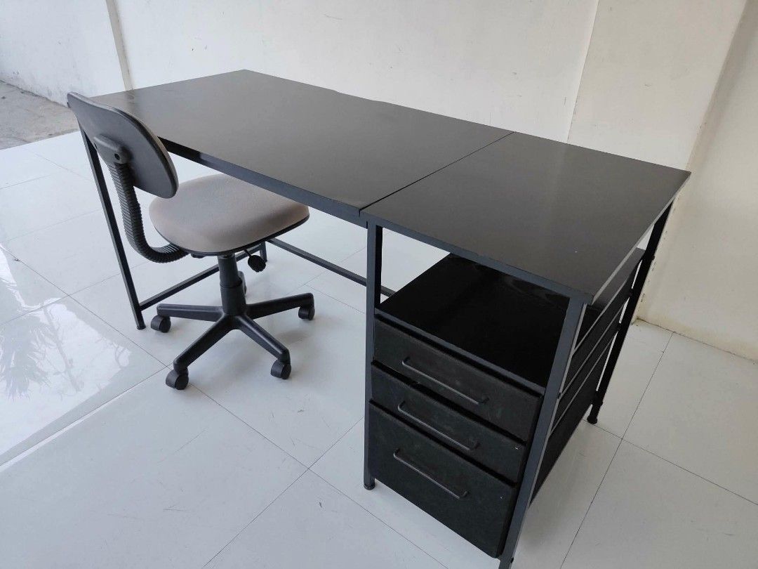 study table set (Category: Office Furniture & Fixtures) located in Bulacan. Submitted by duncayow (Listing ID 1442315321, Image 2). Description: 4k po set na.