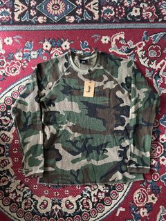 (Category: ) located in . Submitted by pulito.streetwear (Listing ID 1442329098, Image 1). Description: .