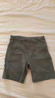 (Category: ) located in . Submitted by sg_discount_racegear (Listing ID 1442241953, Image 1). Description: .