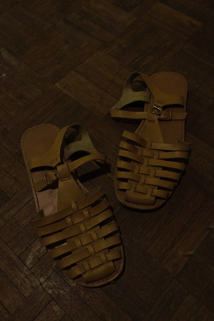 Tan Woven Leather Strap Sandals with Buckle Ankle Strap (Category: Flats & Sandals) located in Angeles City. Submitted by chandriadeclutter (Listing ID 1442343822, Image 3). Description: - Tan woven leather sandals - Ankle strap with buckle closure - Comfortable and stylish for everyday wear - Perfect for summer outfits Size 6-7.