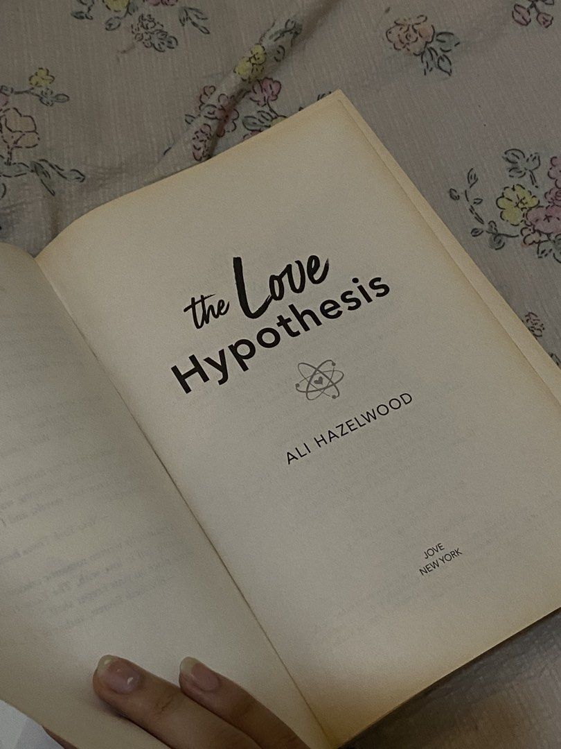 The Love Hypothesis by Ali Hazelwood (Category: Storybooks) located in Taguig. Submitted by dnielledls (Listing ID 1442243355, Image 3). Description: - “The Love Hypothesis” by Ali Hazelwood paperback || plastic cover but can be easily removed without damaging the book - have never read - price is negotiable - RFS: decluttering 📍 Taguig City MOP: Gcash Payment MOD: J&T and meet ups only around taguig..