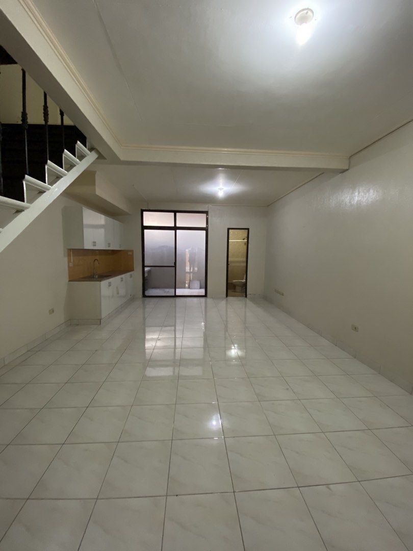 Townhouse For Rent - Las Piñas (Category: House & Lot) located in Las Pinas. Submitted by lgcreb (Listing ID 1442253031, Image 3). Description: Two-Storey Townhouse For Rent! Location: BF Homes Almanza, Las Piñas City Price: PhP25,000/month Terms: 1 year contract (2 mos deposit, 2 mos advance, 10 postdated checks) Details: LA: 80 sqm FA: 100 sqm more or less *2 bedrooms *2 toilet and bath *1-car garage.