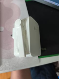 TP-Link RE305 Wi-Fi Range Extender484292702189670400