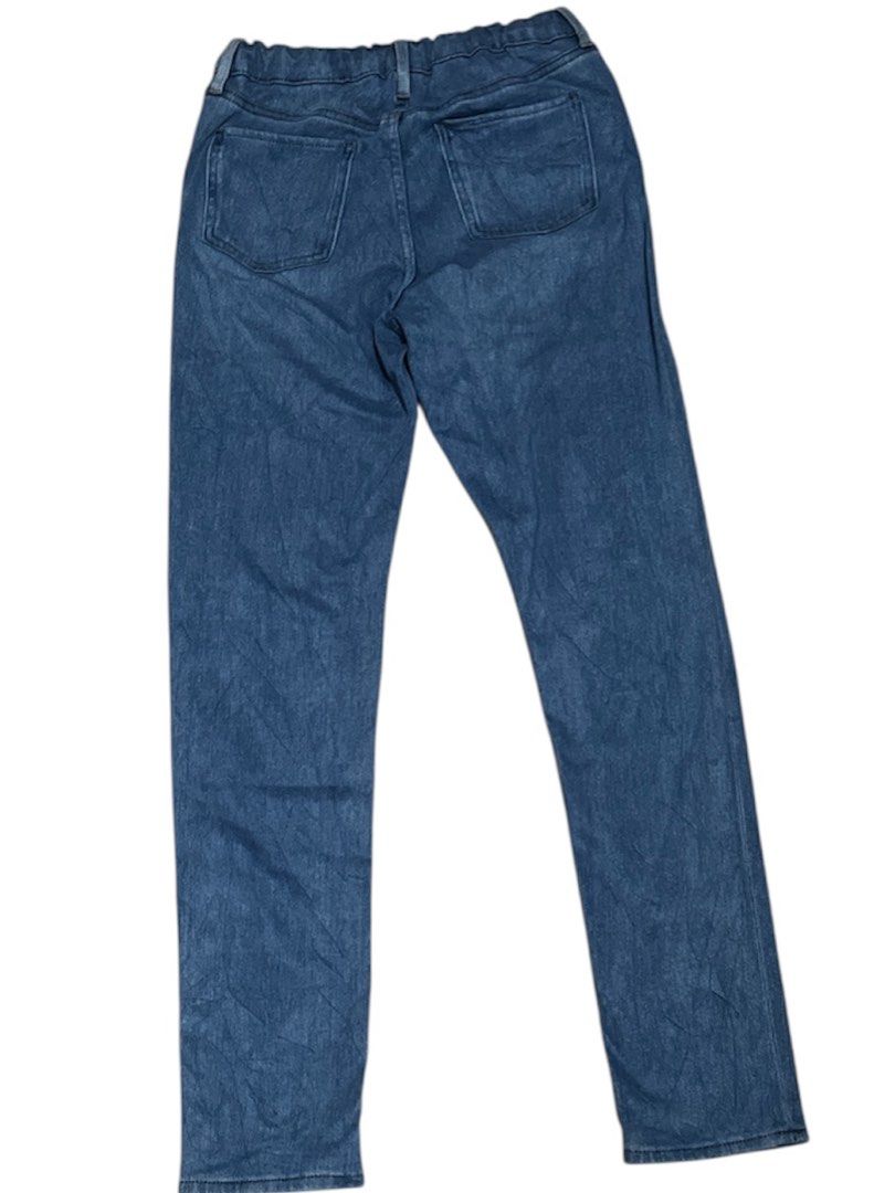 Uniqlo Heat Tech pants (size 160) (Category: Babies & Kids Fashion) located in Tagbilaran City. Submitted by chawbello (Listing ID 1442184124, Image 2). Description: Warm ‘HEATTECH’ lining. - Bio- warming and insulating ‘HEATTECH’. - Made with stretch fabric..